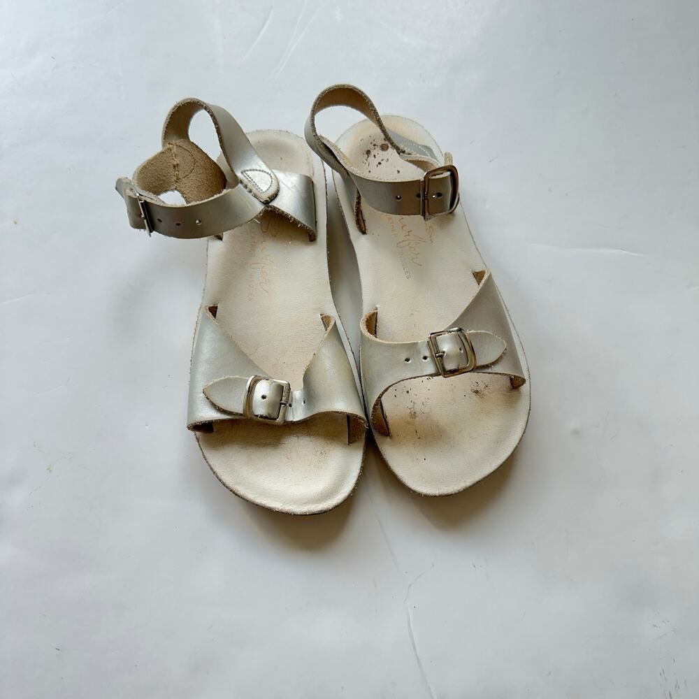 Saltwater Surfer White Leather Sandals - Girls Size 12 - Picture 3 of 7